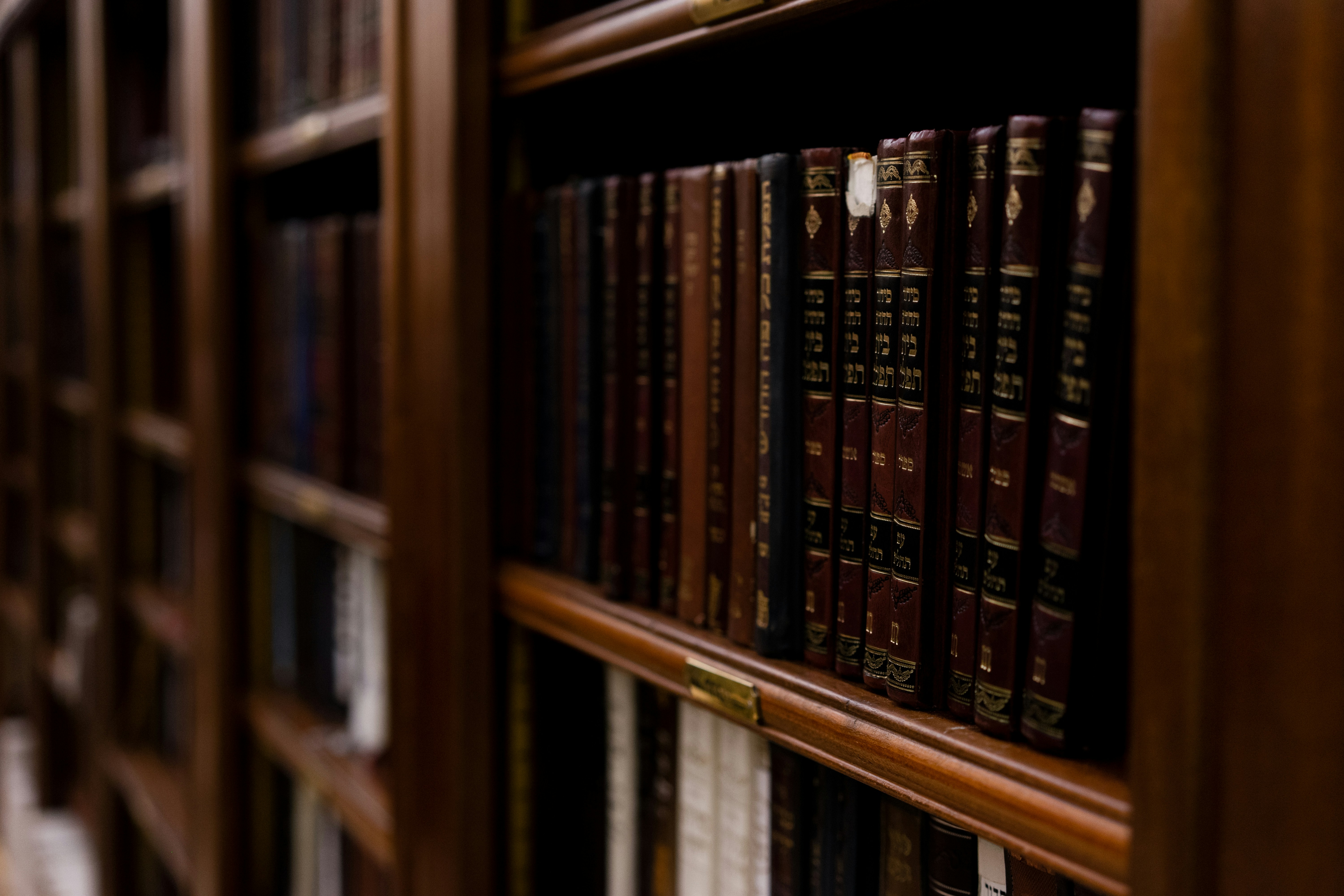 About KMR Legal